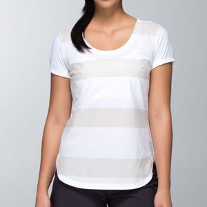 Lululemon Lightened Up Short Sleeve